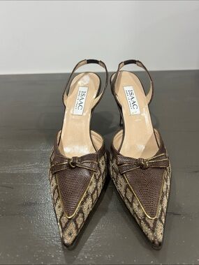 Isaac Mizrahi Brown Pointed Slingback Heels with Gold Trim